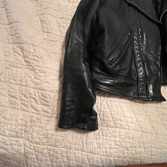 Vanson Leather black motorcycle jacket size 52 - Made IN MA USA - Picture 9 of 16